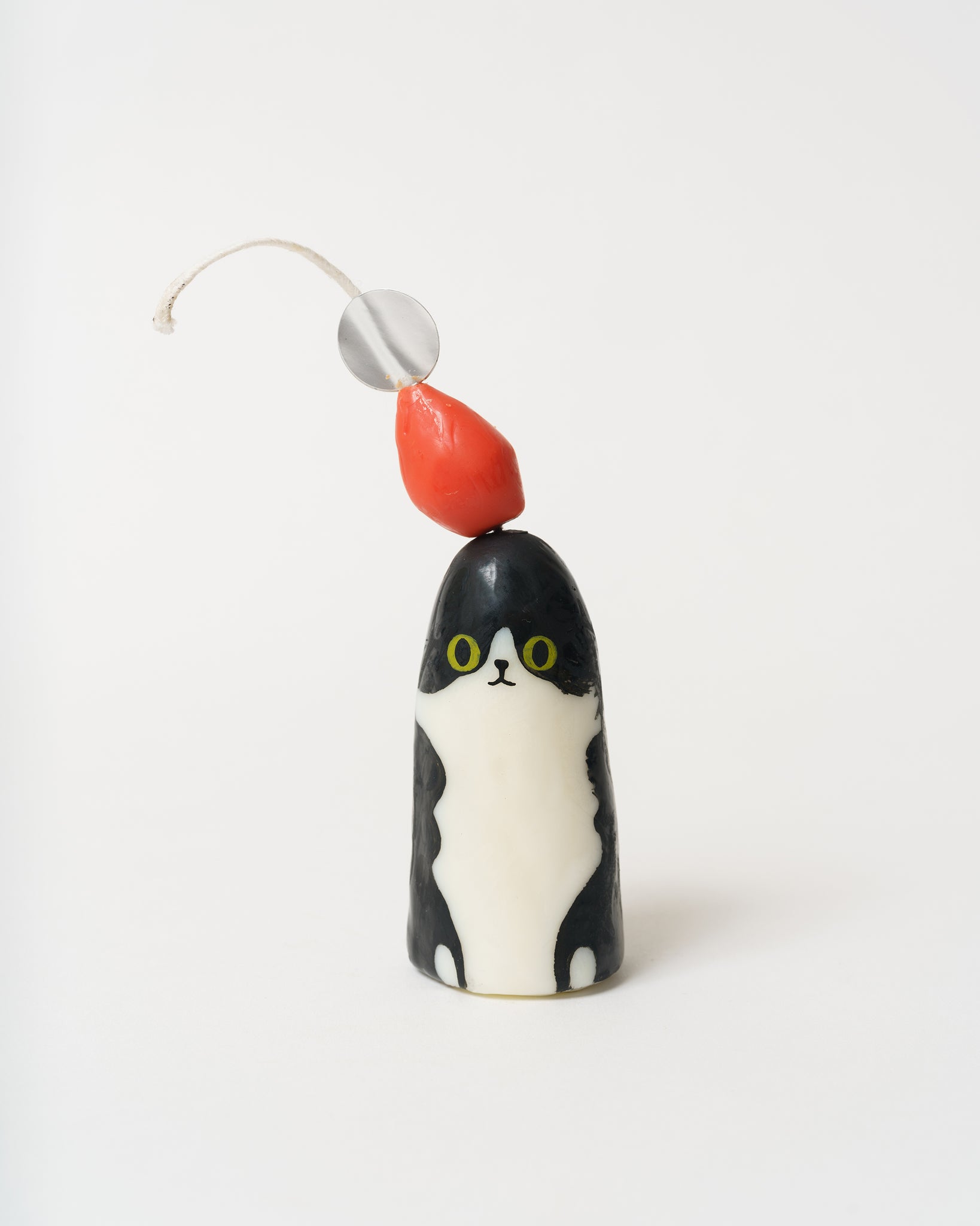 Black Mantle Cat Candle