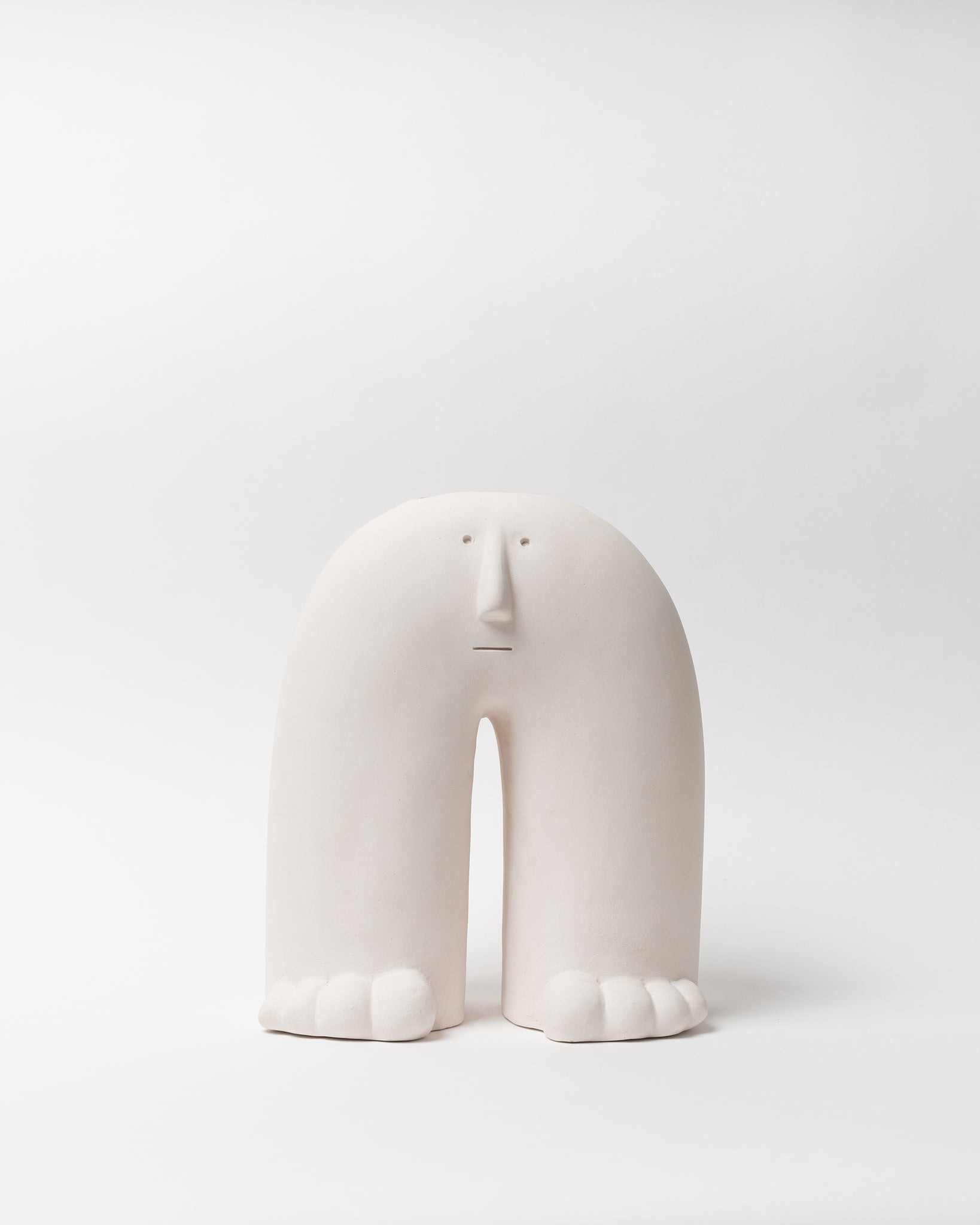 Sculpture Vase - Tiptoe